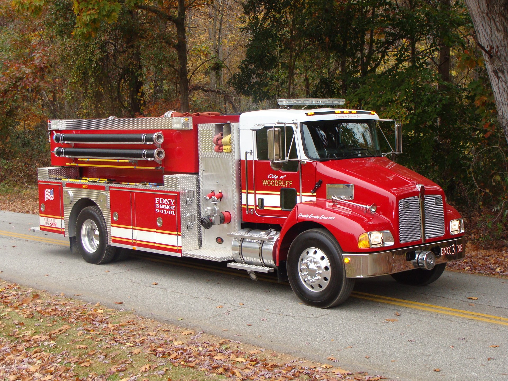 Пожарная машина Кенворт. Kenworth 900i. Пожарный автомобиль Kenworth 1250 GPM Pumper. Kenworth l700 пожарные. Пожарный грузовик