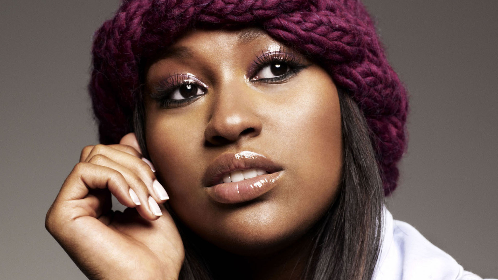 this is the chronicles of efrem the daily buzz for dec 12 on jazmine sullivan wallpapers