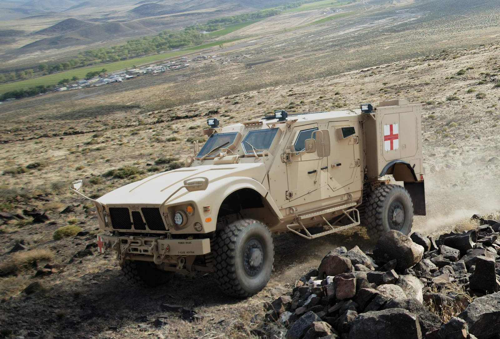 Military Oshkosh M-ATV HD Wallpaper | Background Image