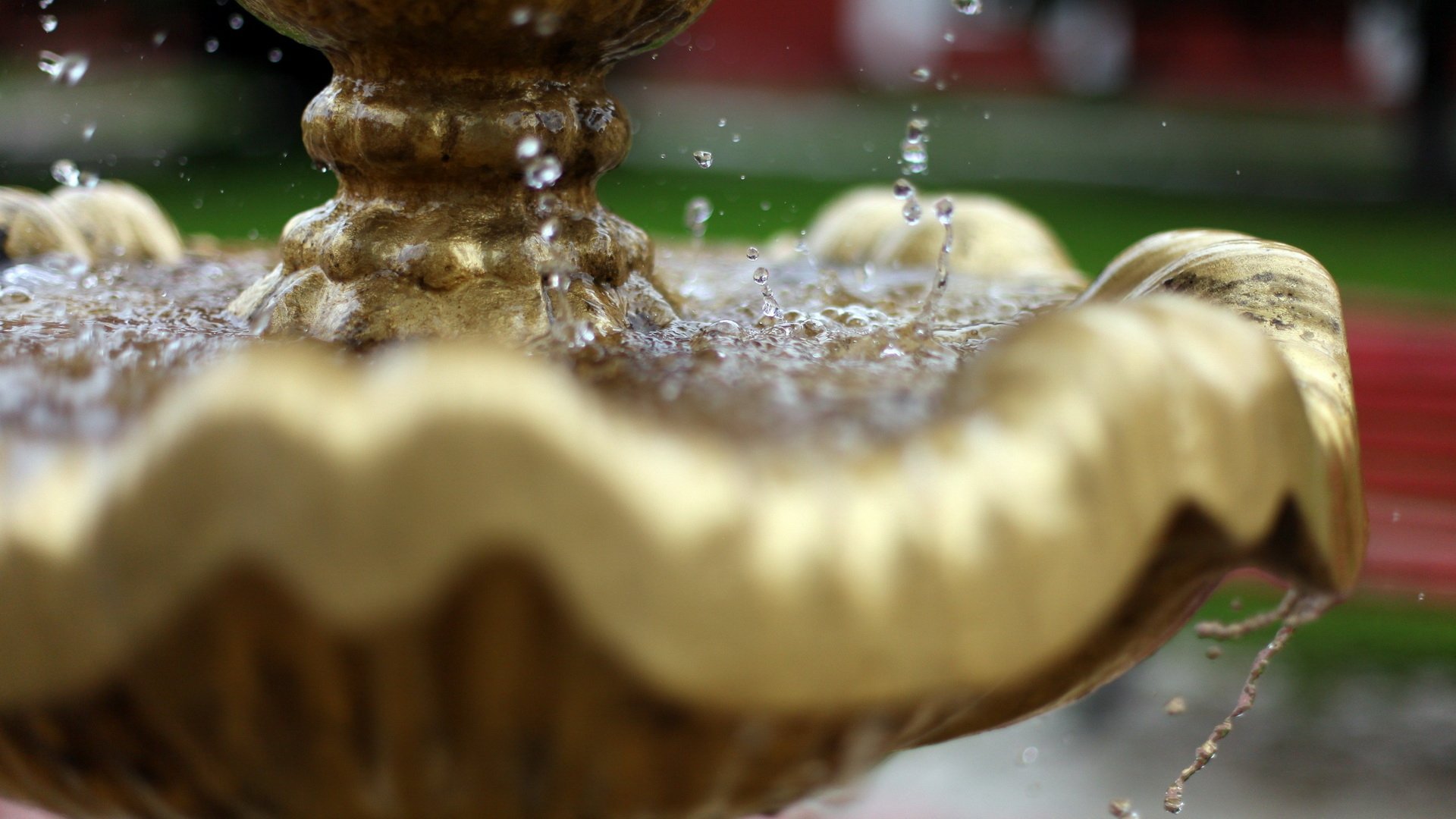 Download Man Made Fountain HD Wallpaper