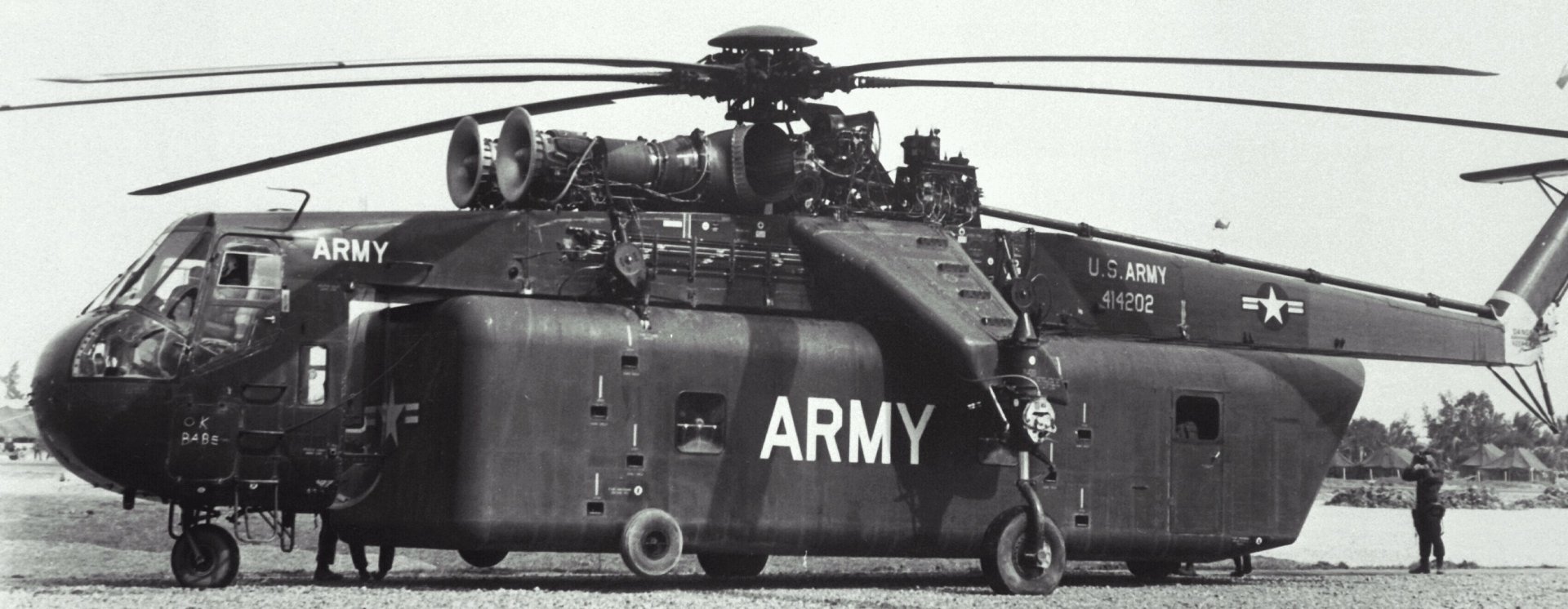 Download Military Sikorsky CH-54 Tarhe HD Wallpaper