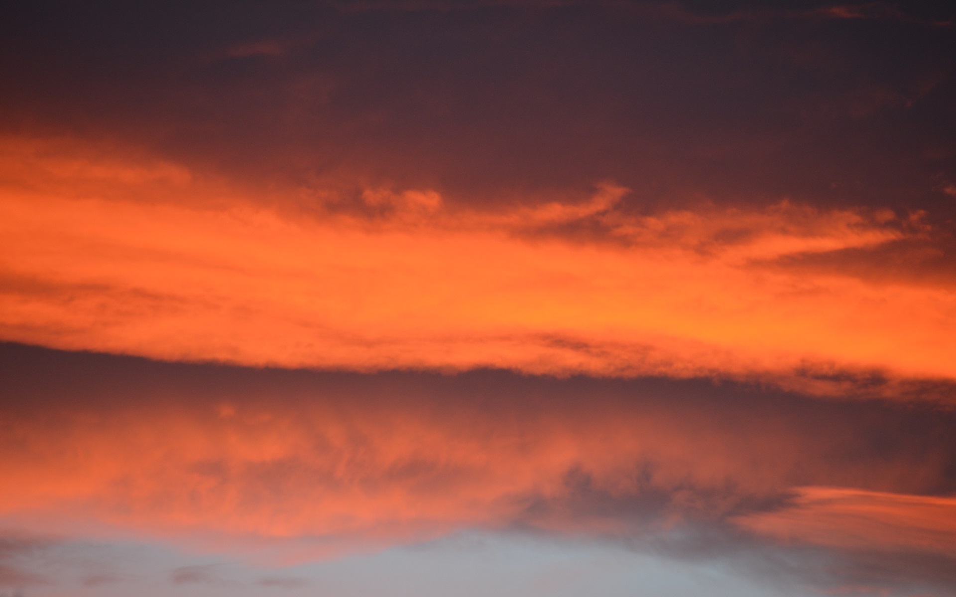 Bushfire Sky by lonewolf6738