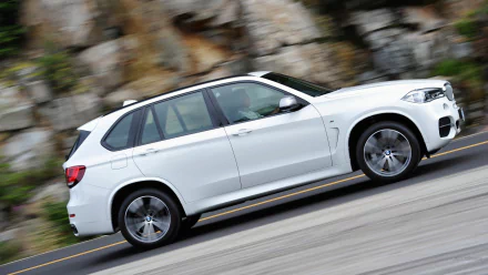 vehicle 2014 BMW X5 M50d HD Desktop Wallpaper | Background Image