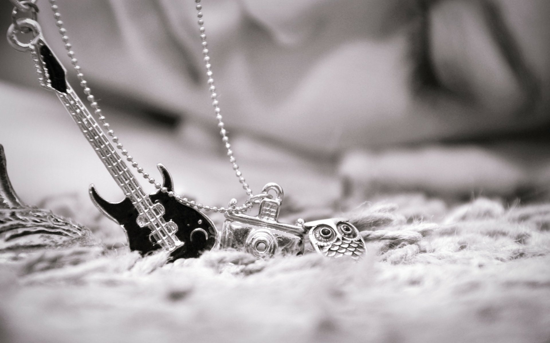 download-man-made-jewelry-hd-wallpaper