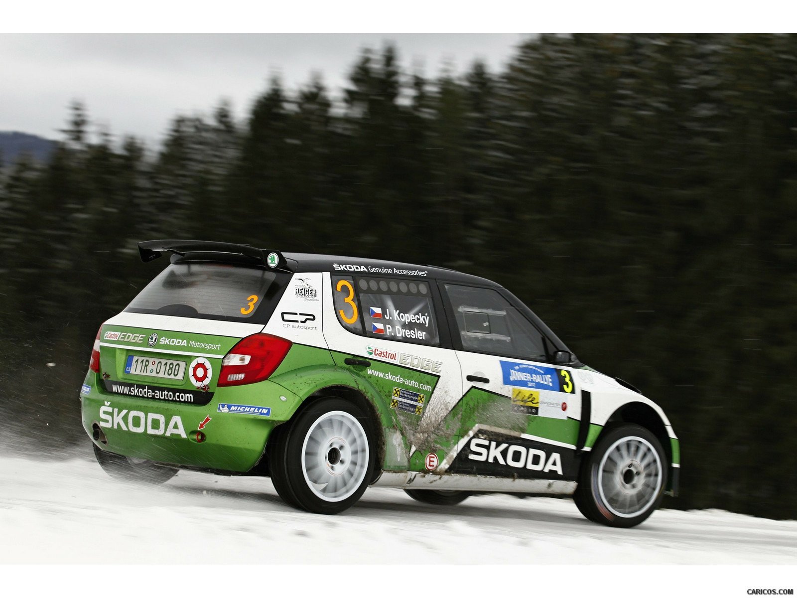 Download Vehicle Skoda Wallpaper