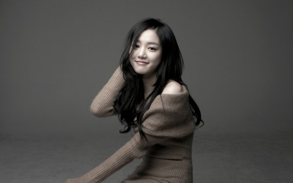 Celebrity Lee Yu-bi South Korean Actress HD Wallpaper | Background Image