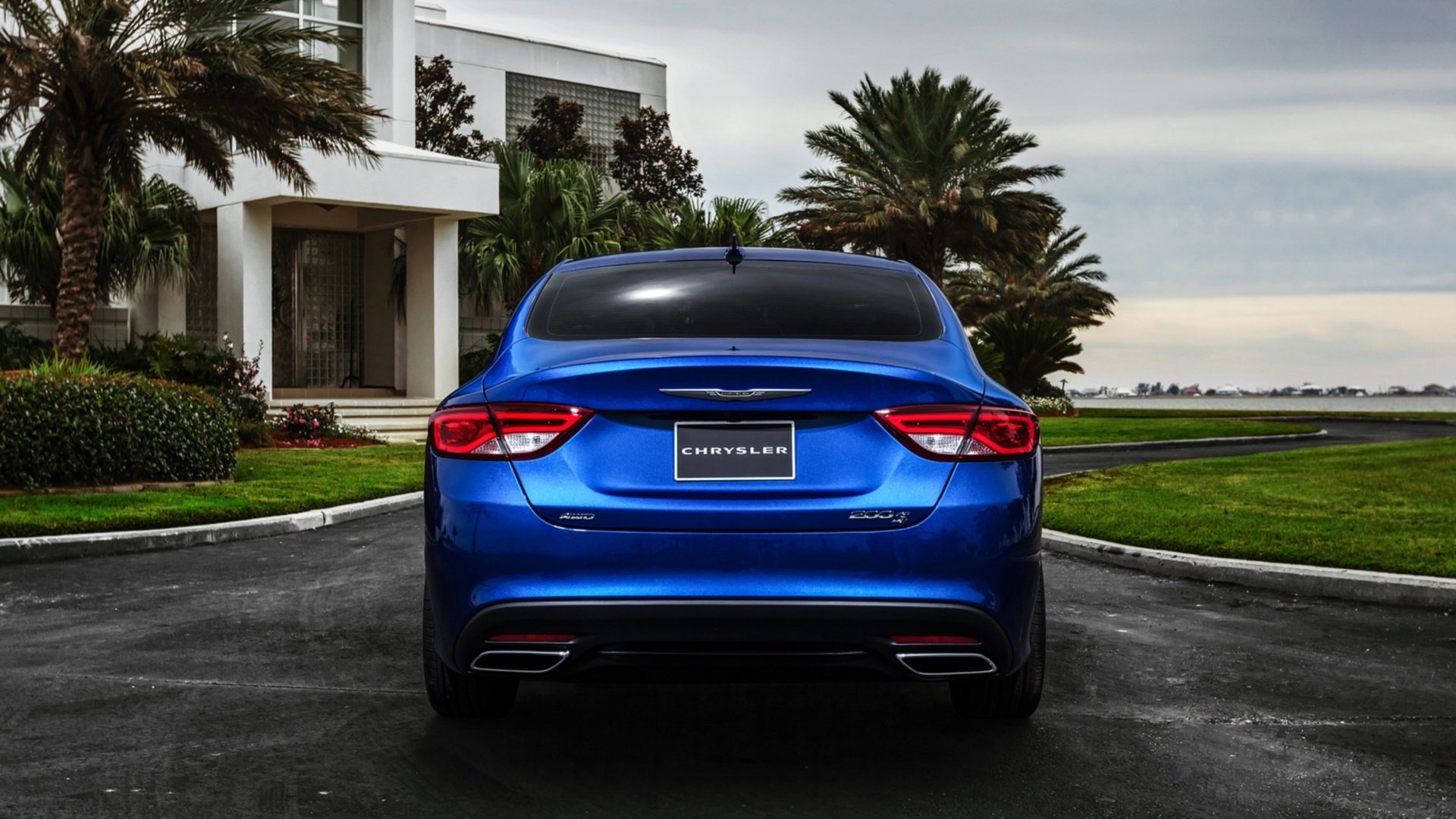 Download Vehicle Chrysler 200 HD Wallpaper