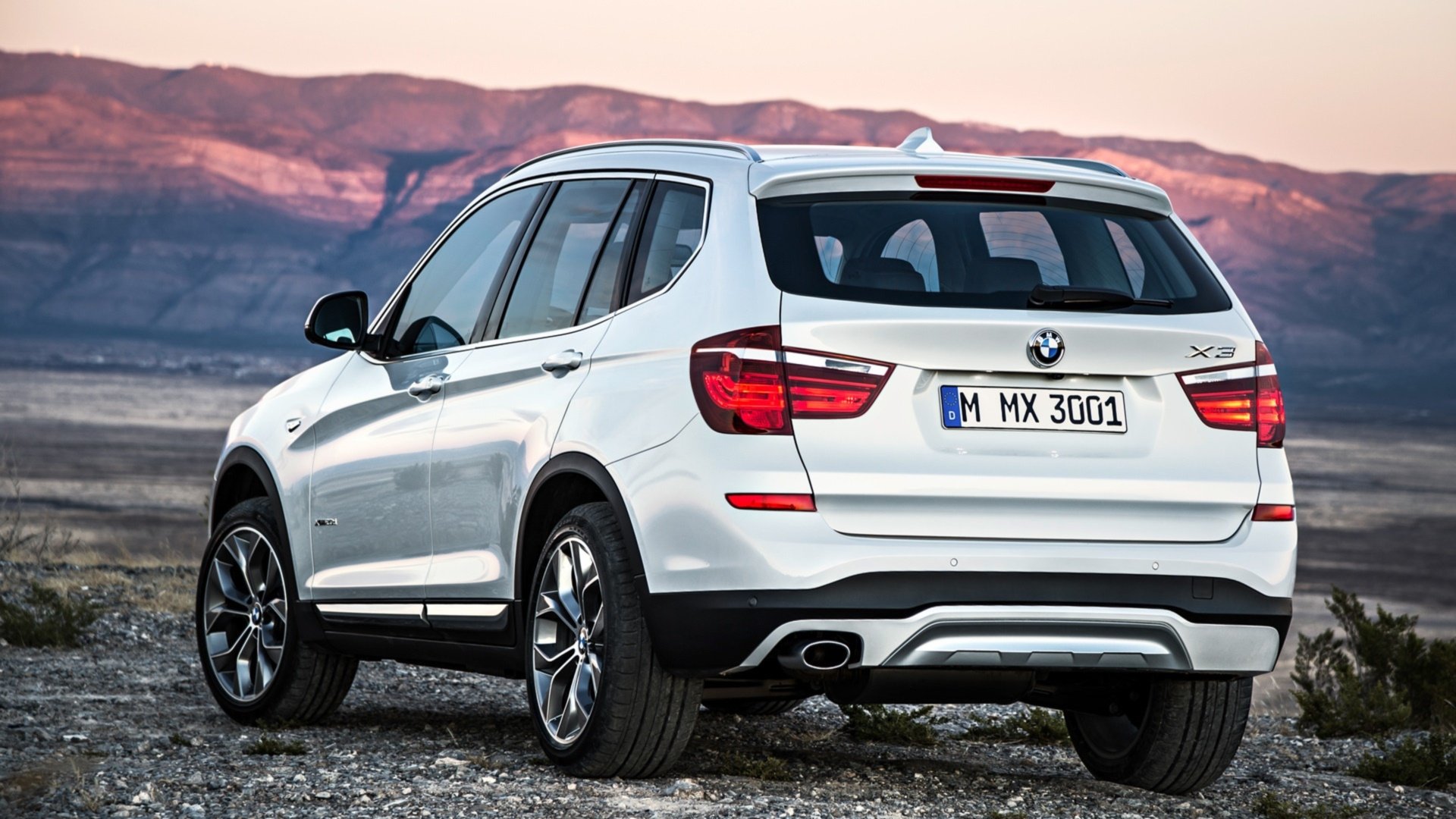 Download Vehicle 2015 BMW X3 LCI HD Wallpaper