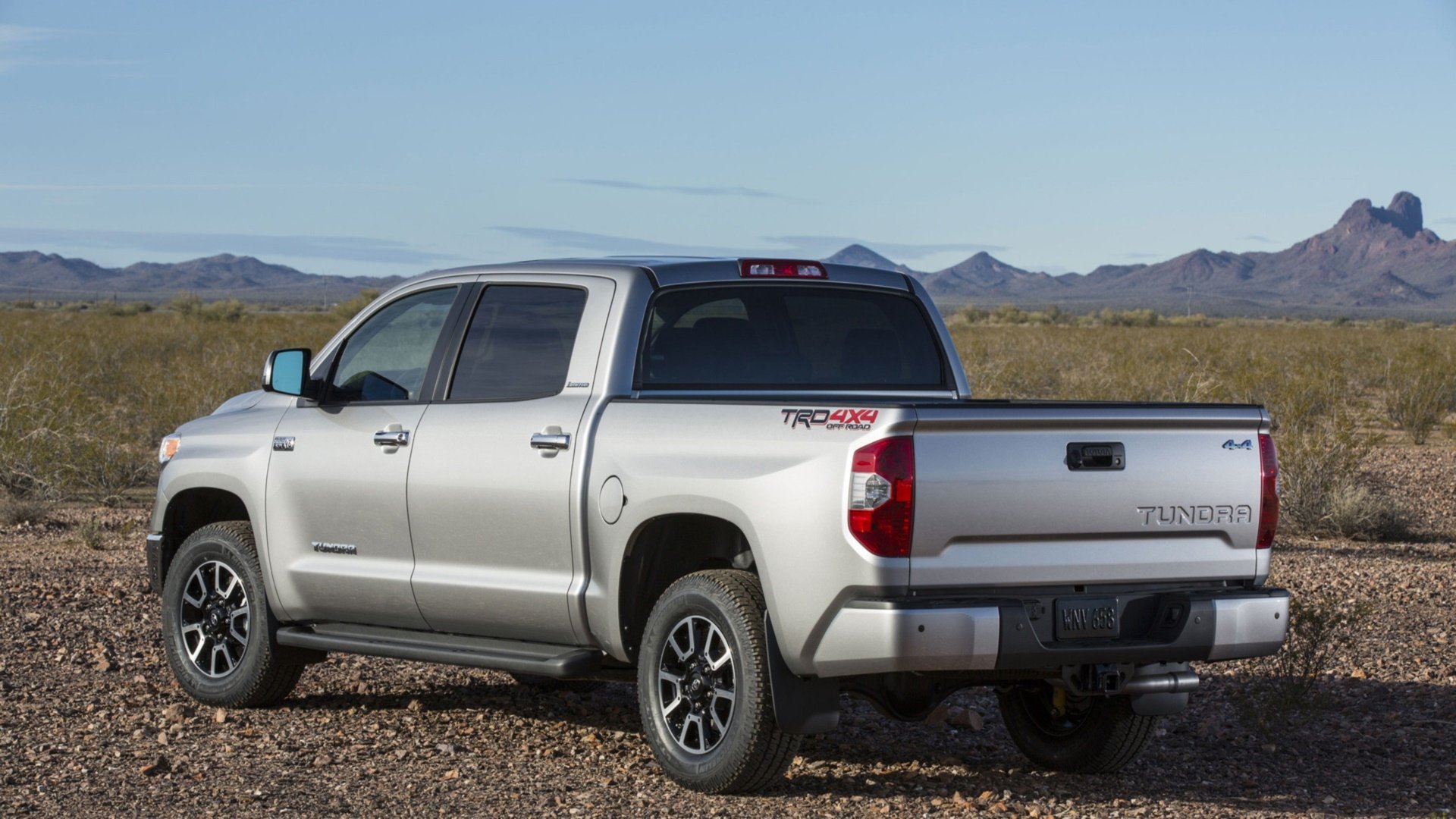 Download Vehicle Toyota Tundra HD Wallpaper