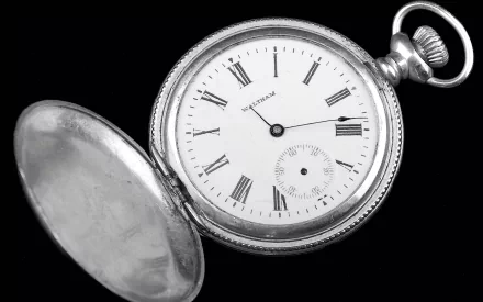 HD PC desktop wallpaper and background: silver pocket watch (man-made) open to reveal a white face with Roman numerals and a small seconds dial against a black backdrop.