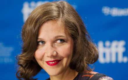American actress Celebrity Maggie Gyllenhaal HD Desktop Wallpaper | Background Image