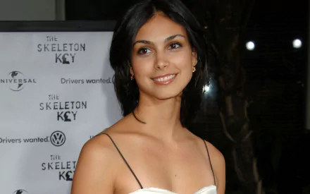 Brazilian actress Celebrity Morena Baccarin HD Desktop Wallpaper | Background Image