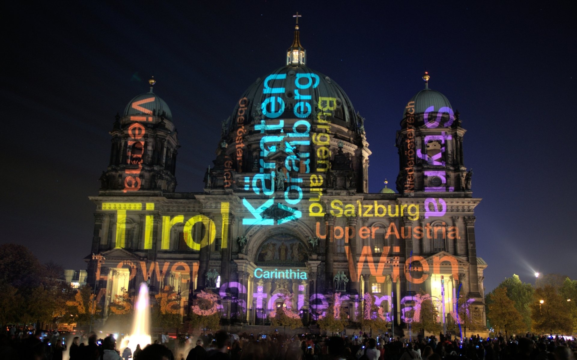 Download Artistic Festival Of Lights - Berlin HD Wallpaper