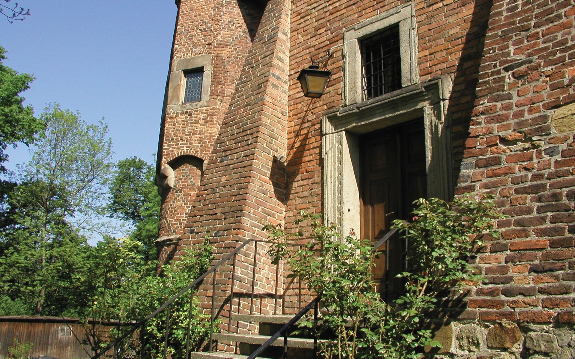 Download Man Made Debno Castle HD Wallpaper