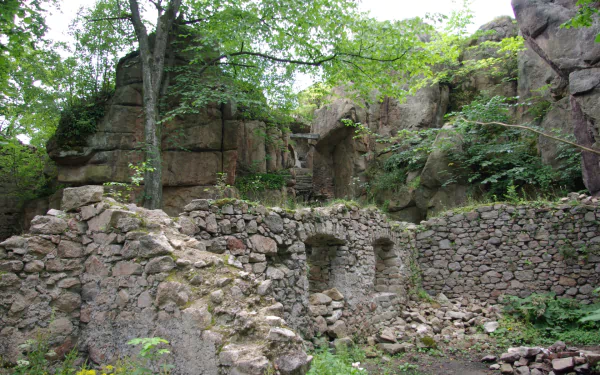 man made Bolczów Castle HD Desktop Wallpaper | Background Image