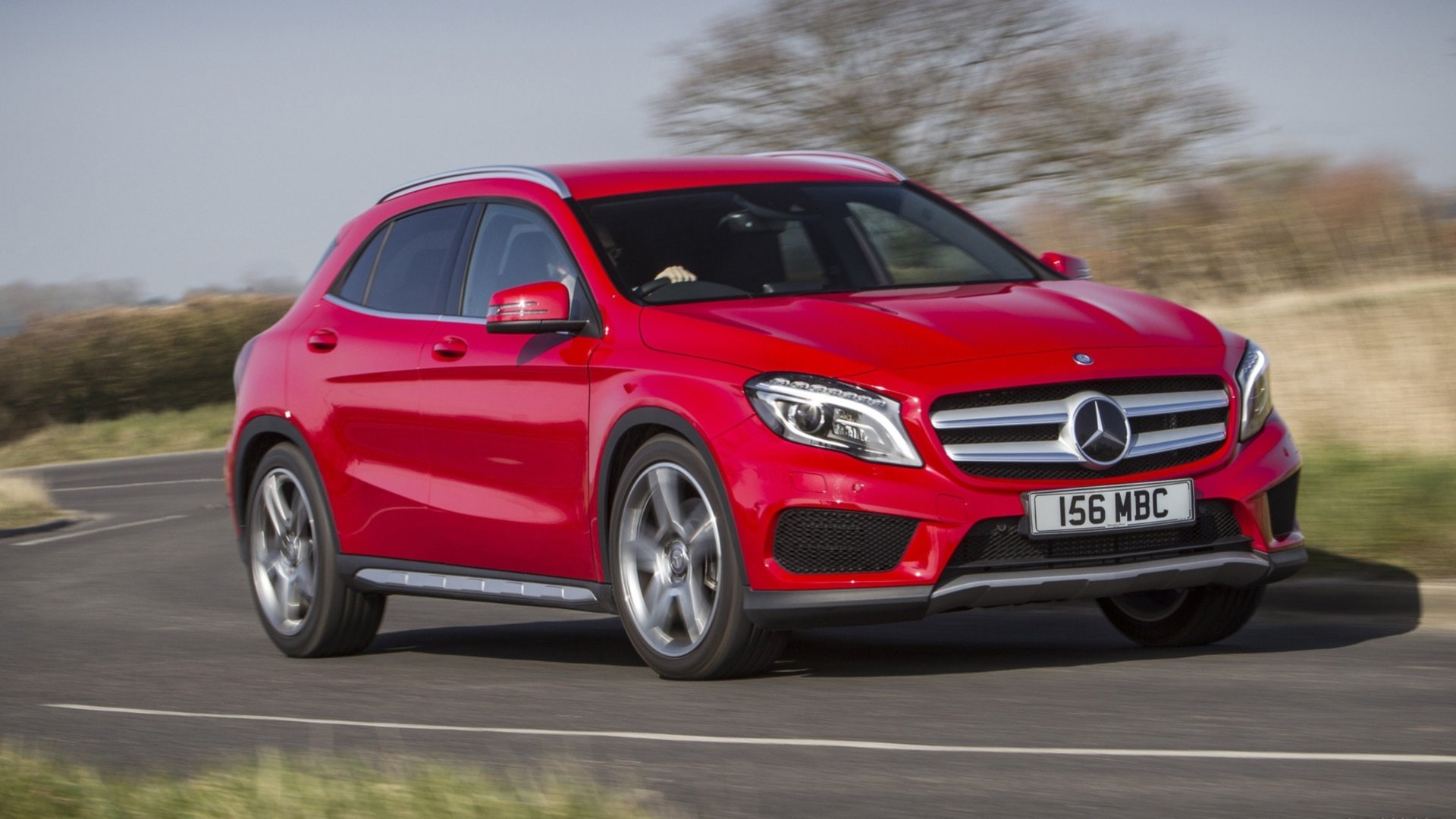 Download Vehicle Mercedes-Benz GLA-Class HD Wallpaper