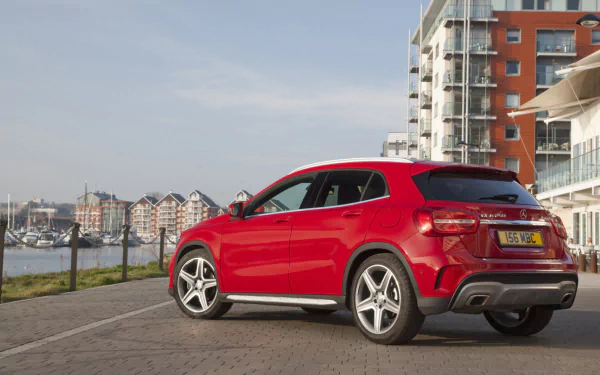 vehicle Mercedes-Benz GLA-Class HD Desktop Wallpaper | Background Image