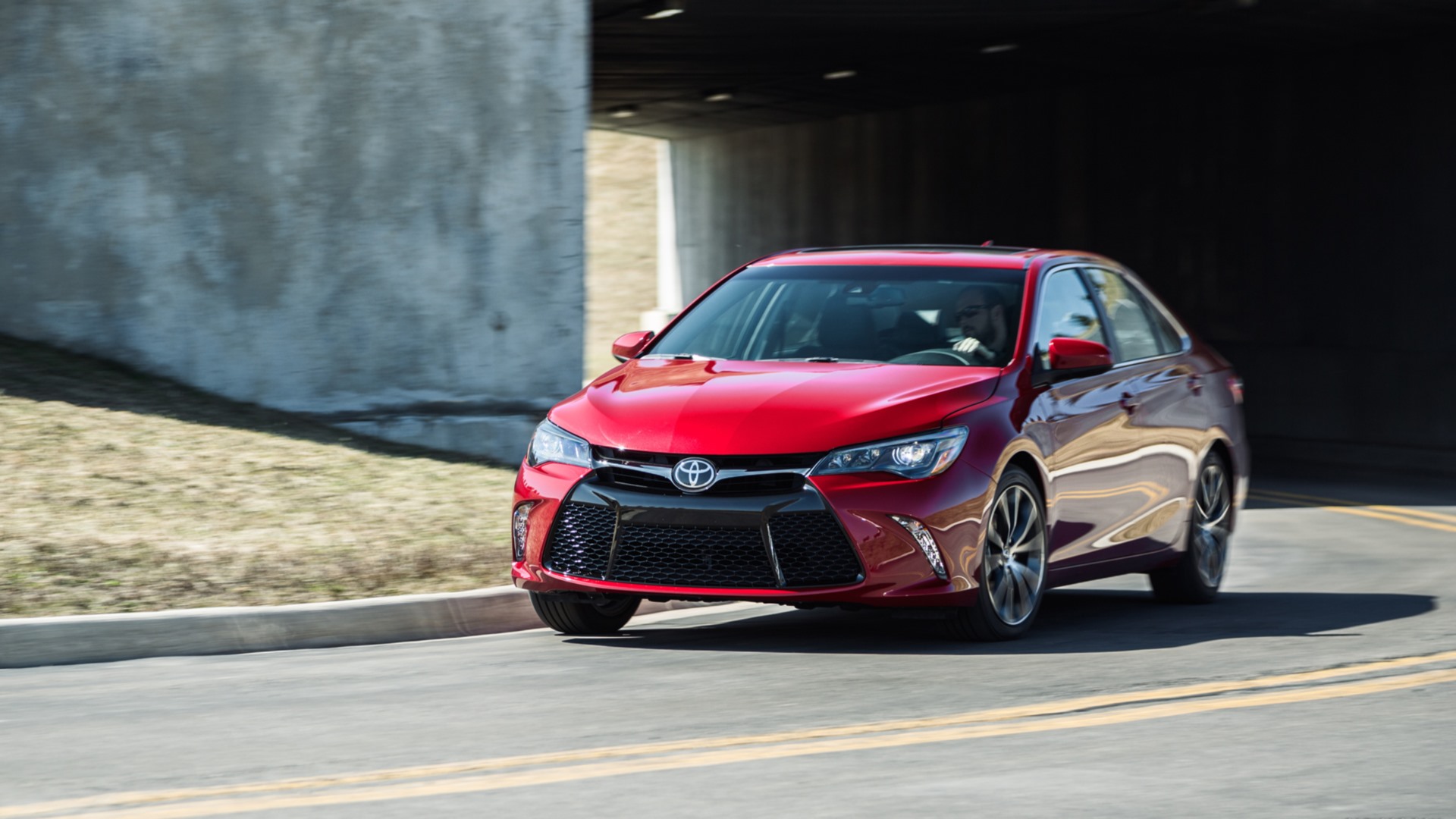 Vehicles 2015 Toyota Camry HD Wallpaper | Background Image