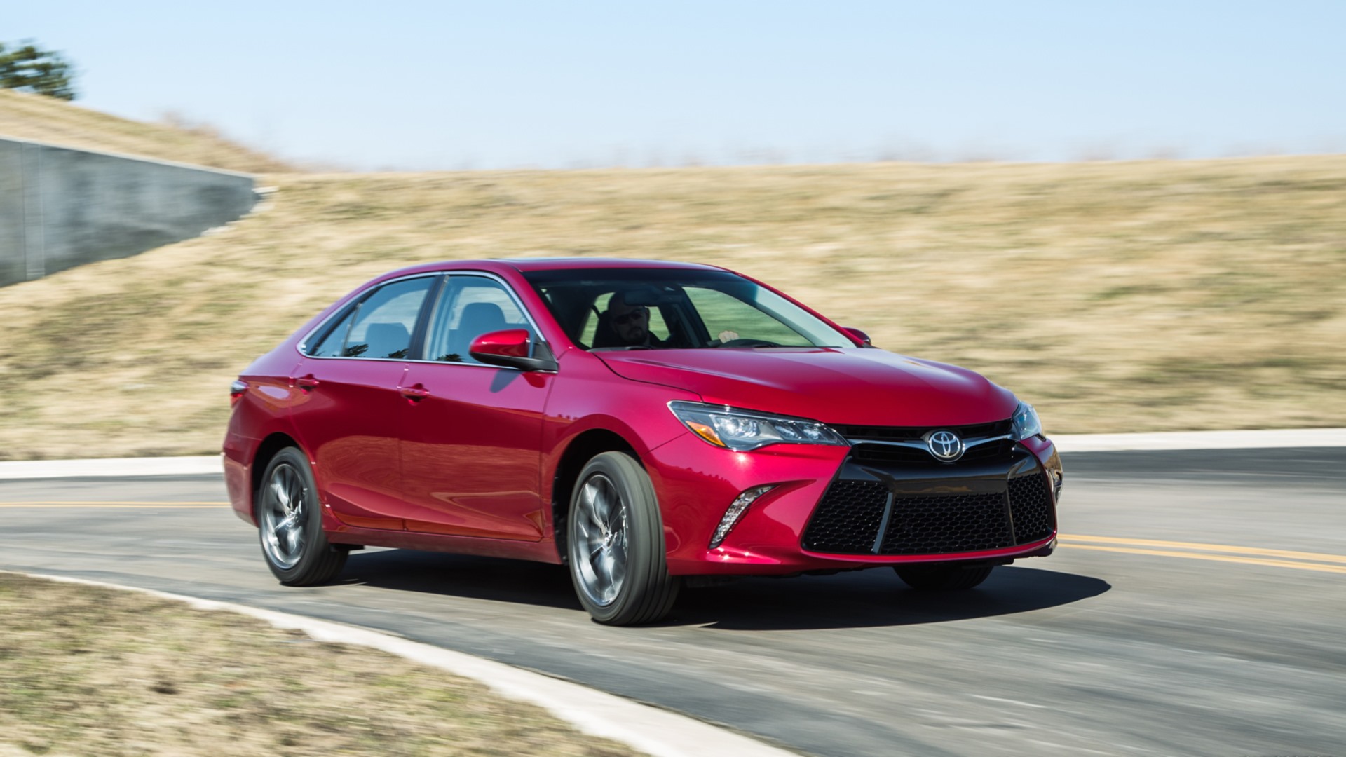 Vehicles 2015 Toyota Camry HD Wallpaper | Background Image