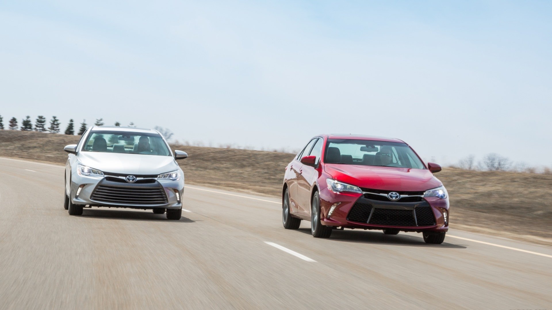 Download Vehicle 2015 Toyota Camry HD Wallpaper