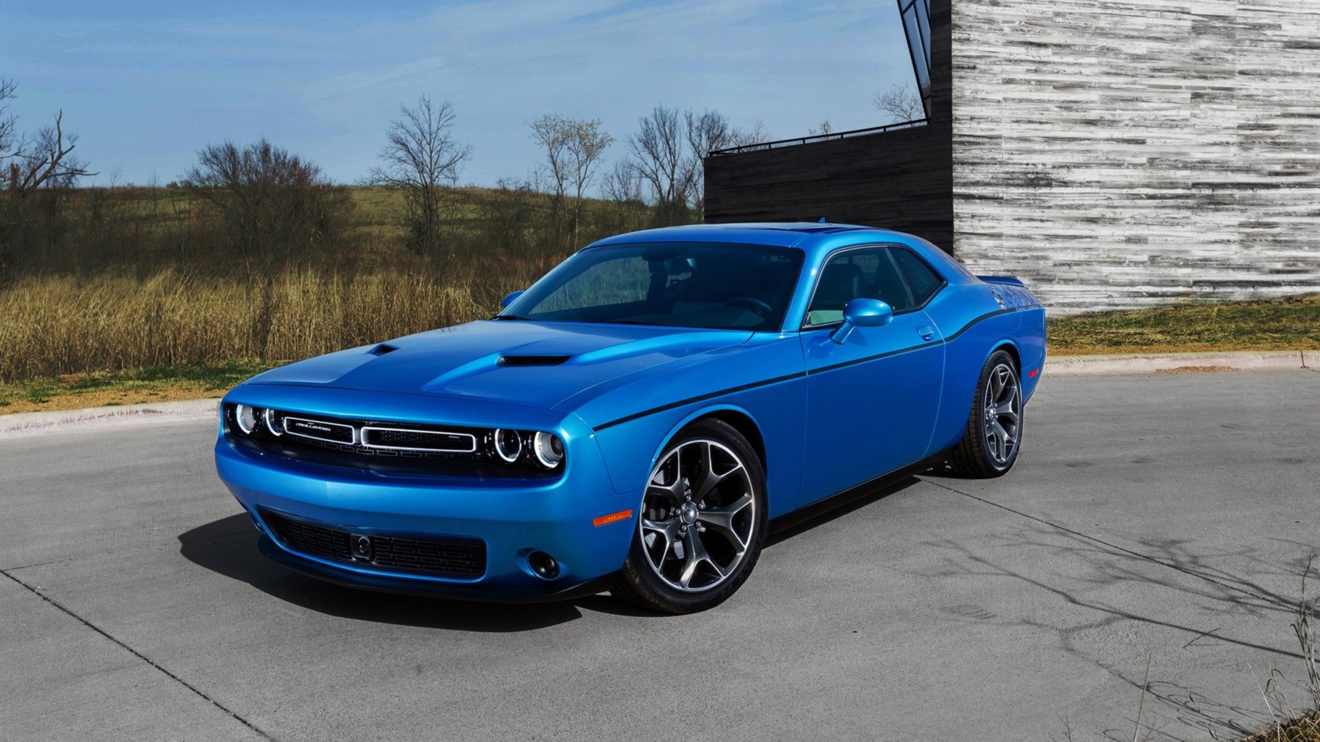 Dodge 5.2. Dodge Challenger v6. Додж Чарджер синий.