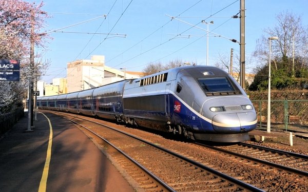 Vehicles Train HD Wallpaper | Background Image