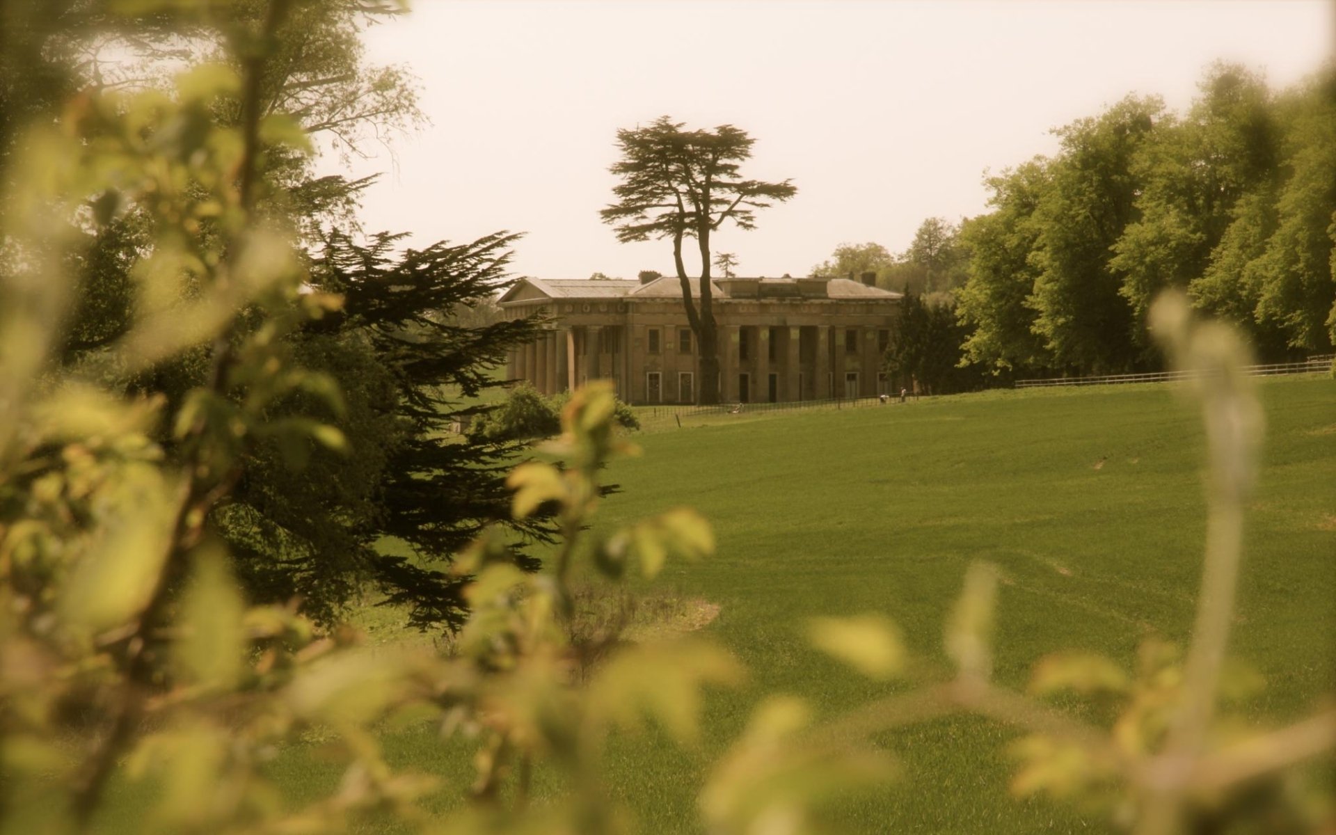 Download Man Made The Grange, Northington HD Wallpaper