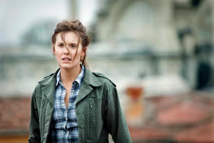 Maggie Grace movie Taken 2 HD Desktop Wallpaper | Background Image