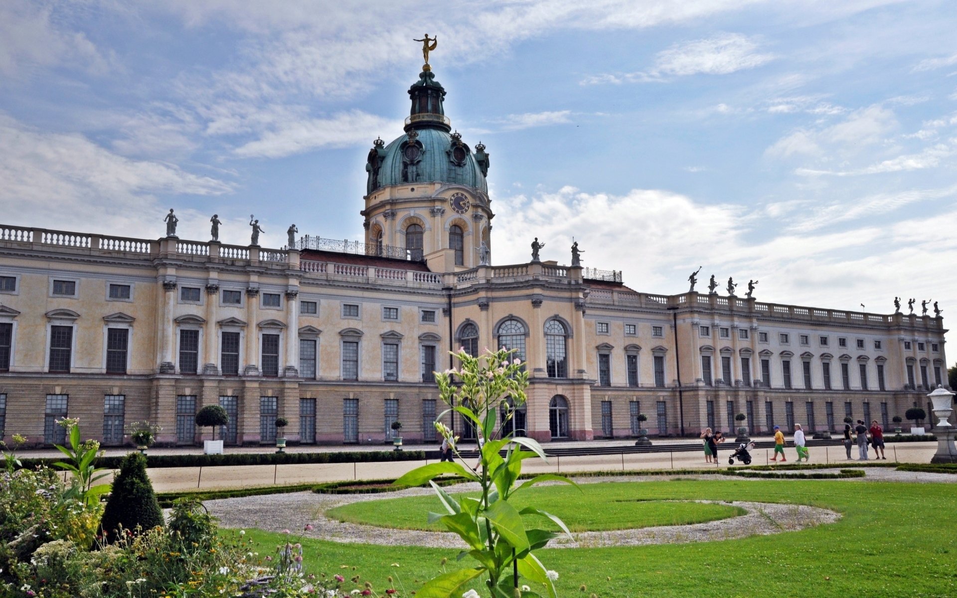 Download Man Made Charlottenburg Palace HD Wallpaper