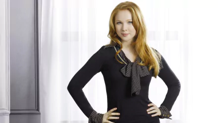 American actress Celebrity Molly Quinn HD Desktop Wallpaper | Background Image