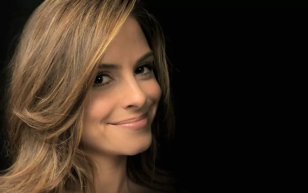 American actress Celebrity Maria Menounos HD Desktop Wallpaper | Background Image