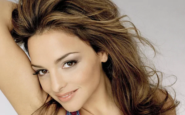 model German woman Estefania Kuster HD Desktop Wallpaper | Background Image