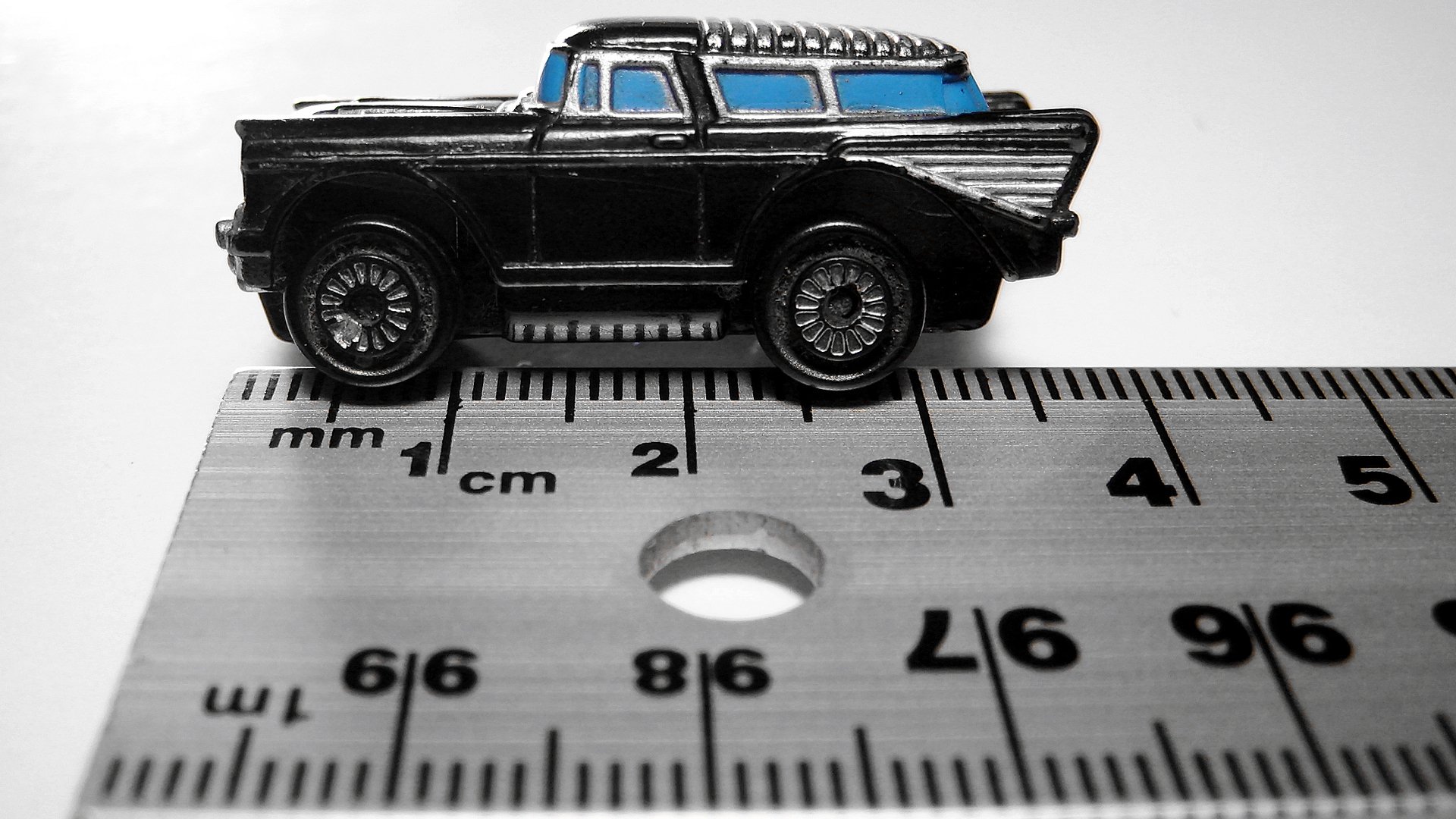 Download Man Made Micro Machines HD Wallpaper