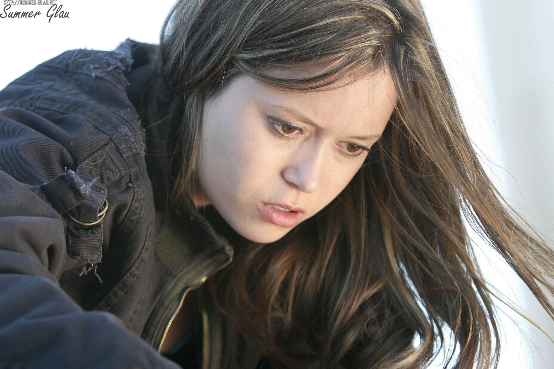 Download Celebrity Summer Glau HD Wallpaper