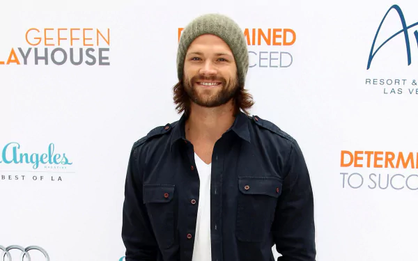 American actor Celebrity Jared Padalecki HD Desktop Wallpaper | Background Image