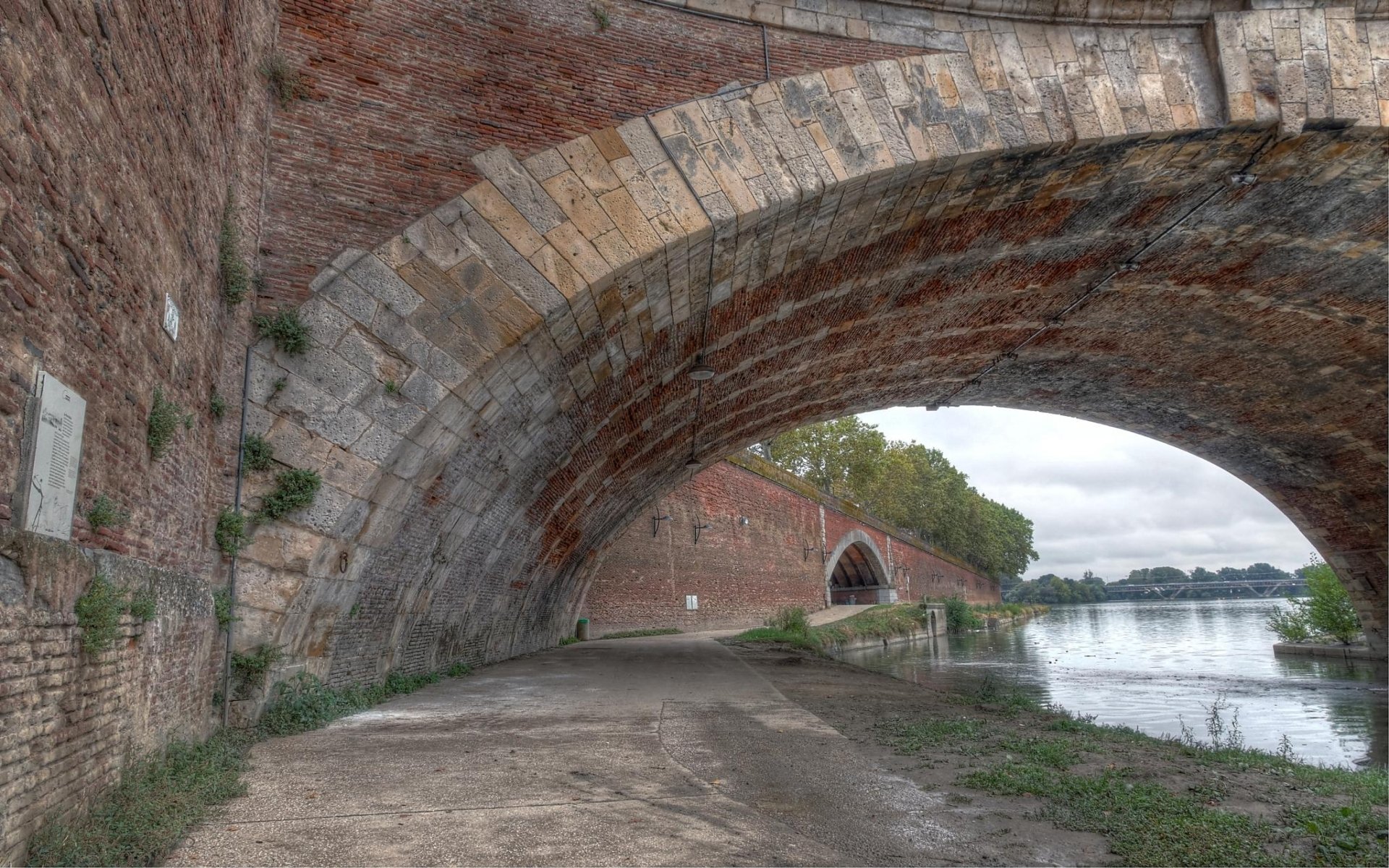 Download Man Made Pont Neuf, Toulouse HD Wallpaper