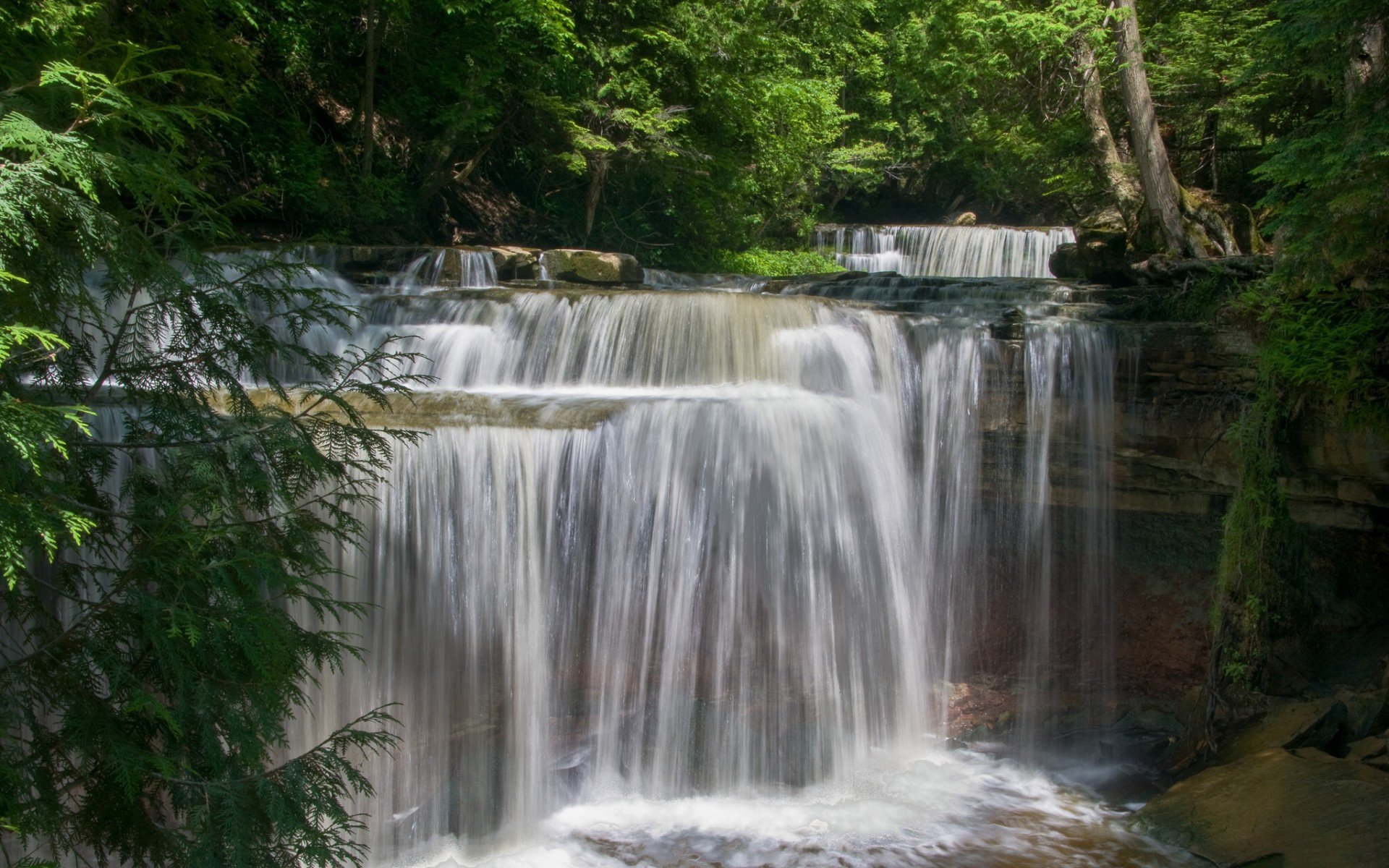 Download Nature Waterfall HD Wallpaper