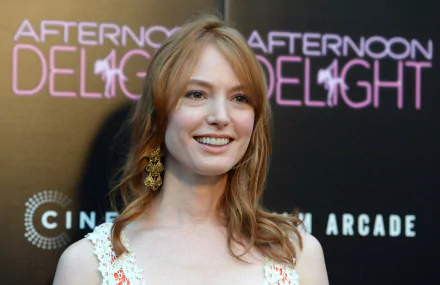 American actress woman Alicia Witt HD Desktop Wallpaper | Background Image
