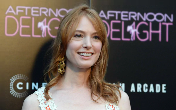 American actress woman Alicia Witt HD Desktop Wallpaper | Background Image