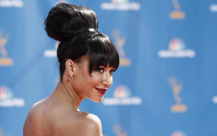 American actress Celebrity Naya Rivera HD Desktop Wallpaper | Background Image