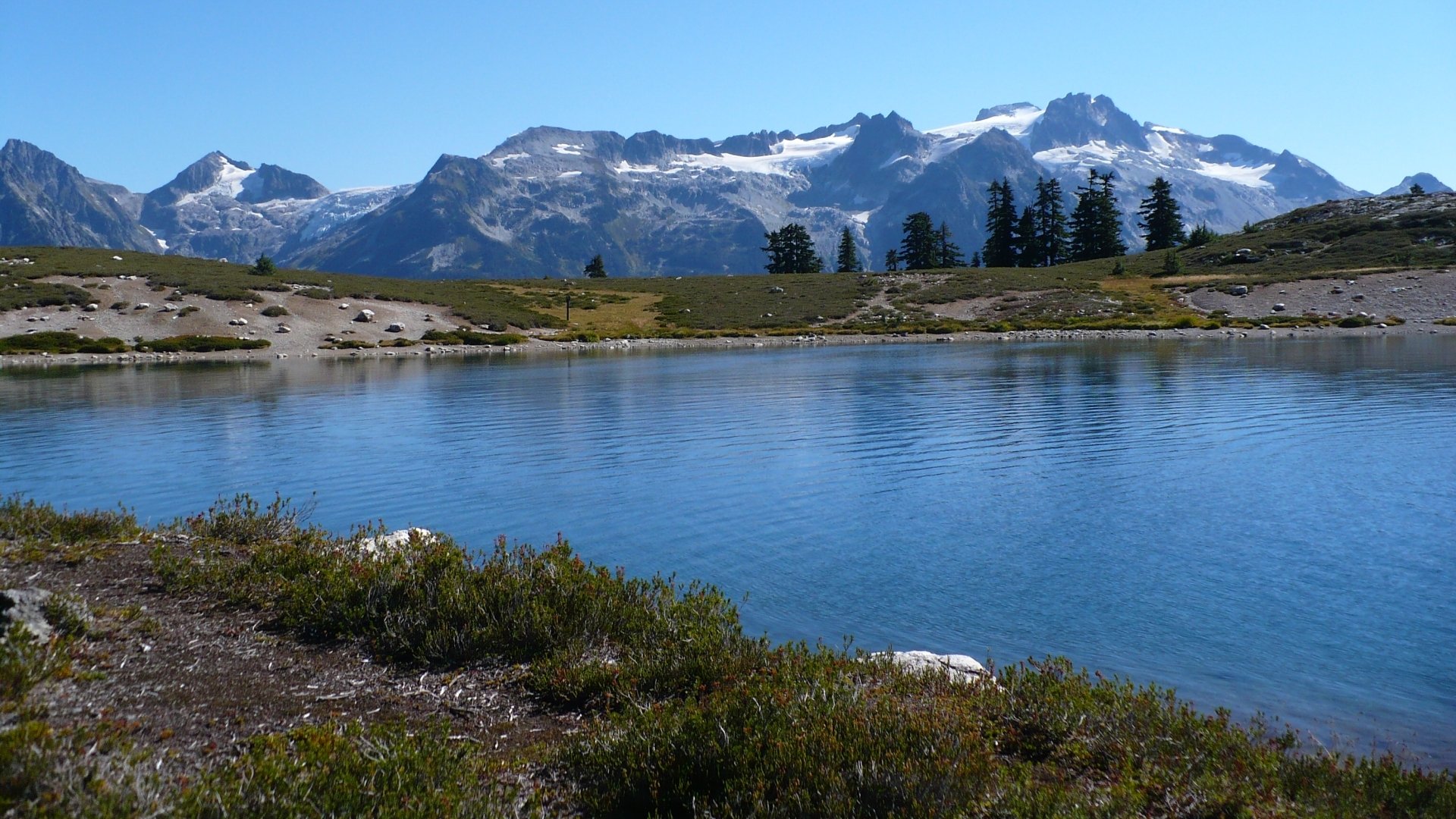 Download Nature Elfin Lake HD Wallpaper