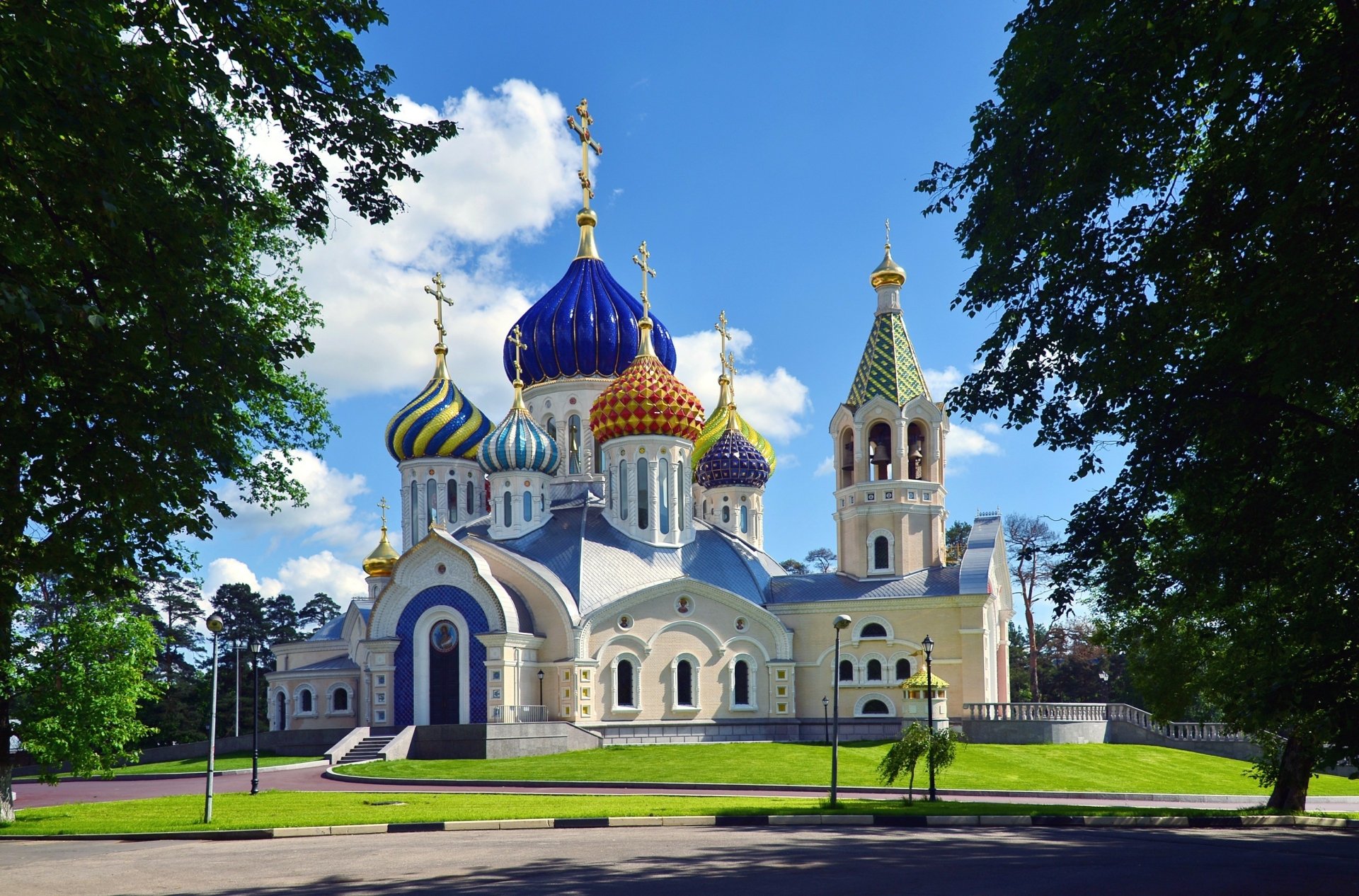 русские церкви и соборы