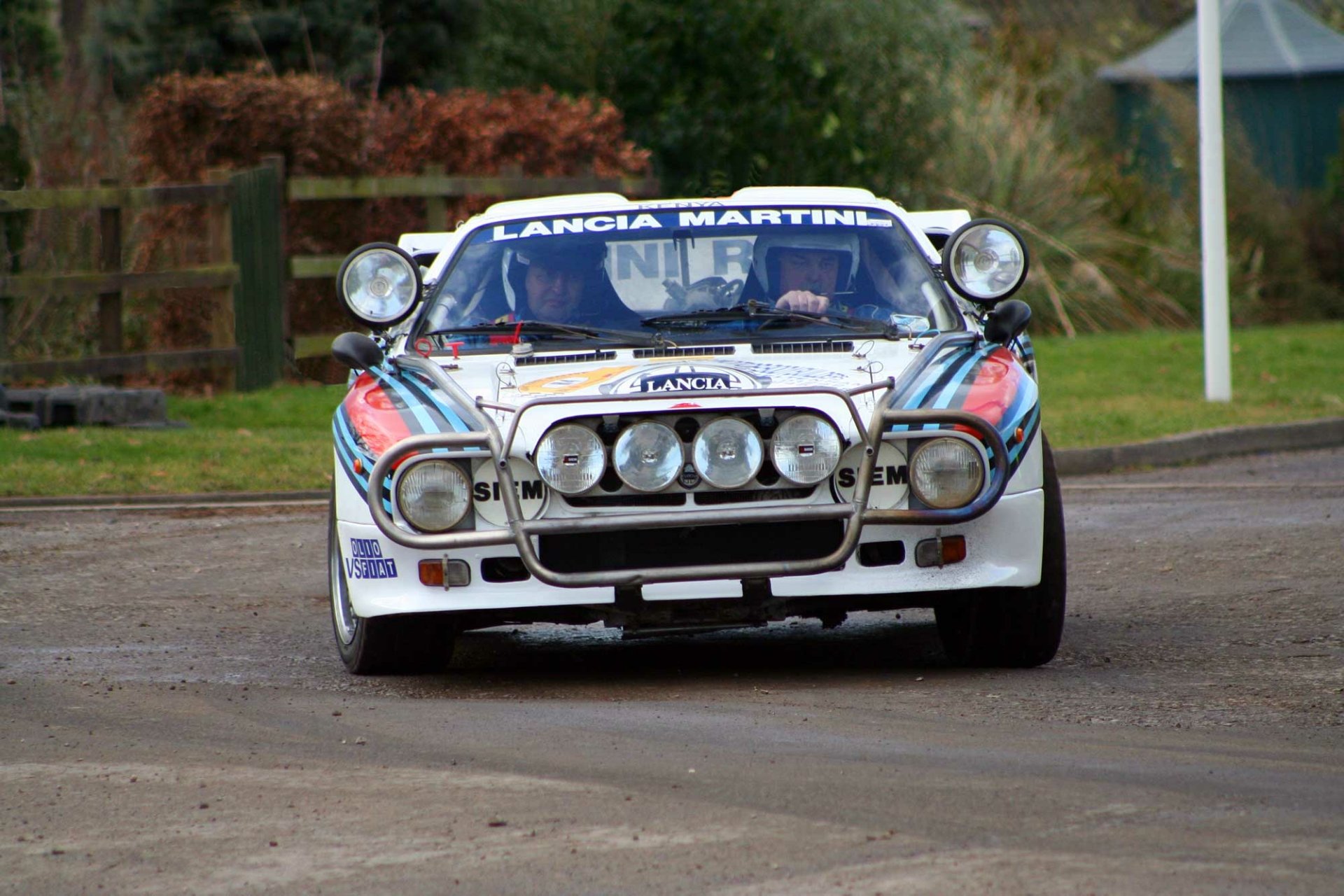 Download Vehicle Lancia 037 HD Wallpaper