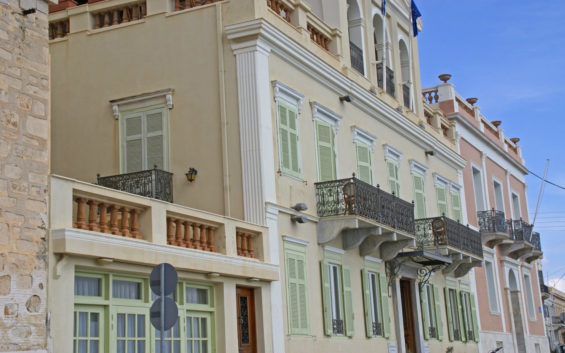 Download Man Made Ermoupoli HD Wallpaper