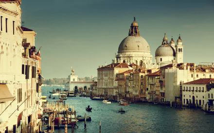man made Venice HD Desktop Wallpaper | Background Image