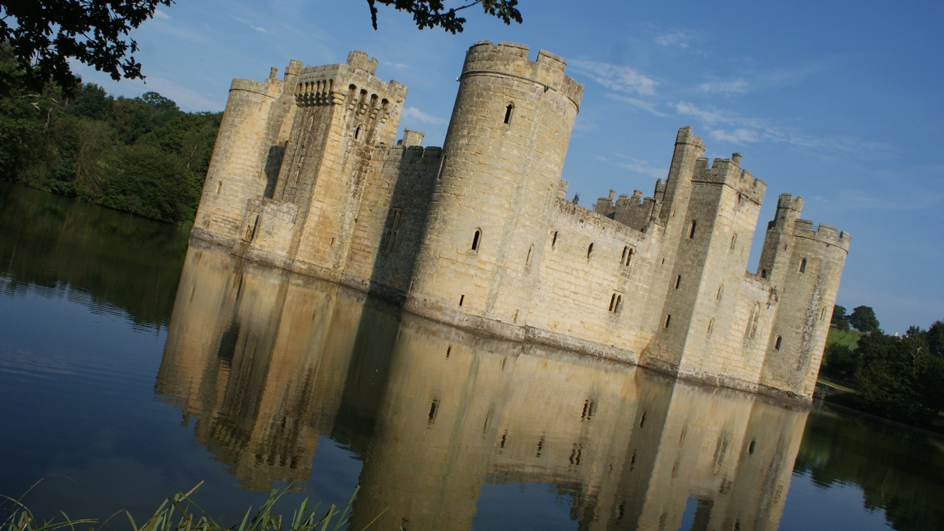 Download Man Made Bodiam Castle Hd Wallpaper