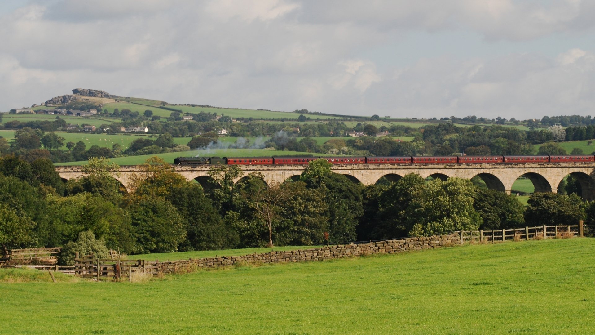 Download Man Made Arthington Viaduct HD Wallpaper