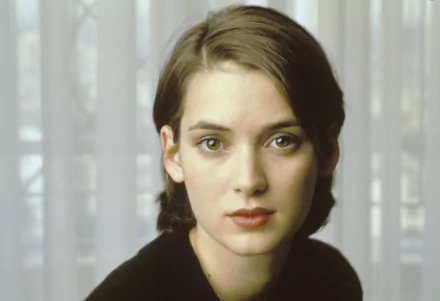Celebrity Winona Ryder HD Desktop Wallpaper | Background Image