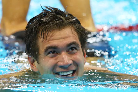 swimming Sports HD Desktop Wallpaper | Background Image