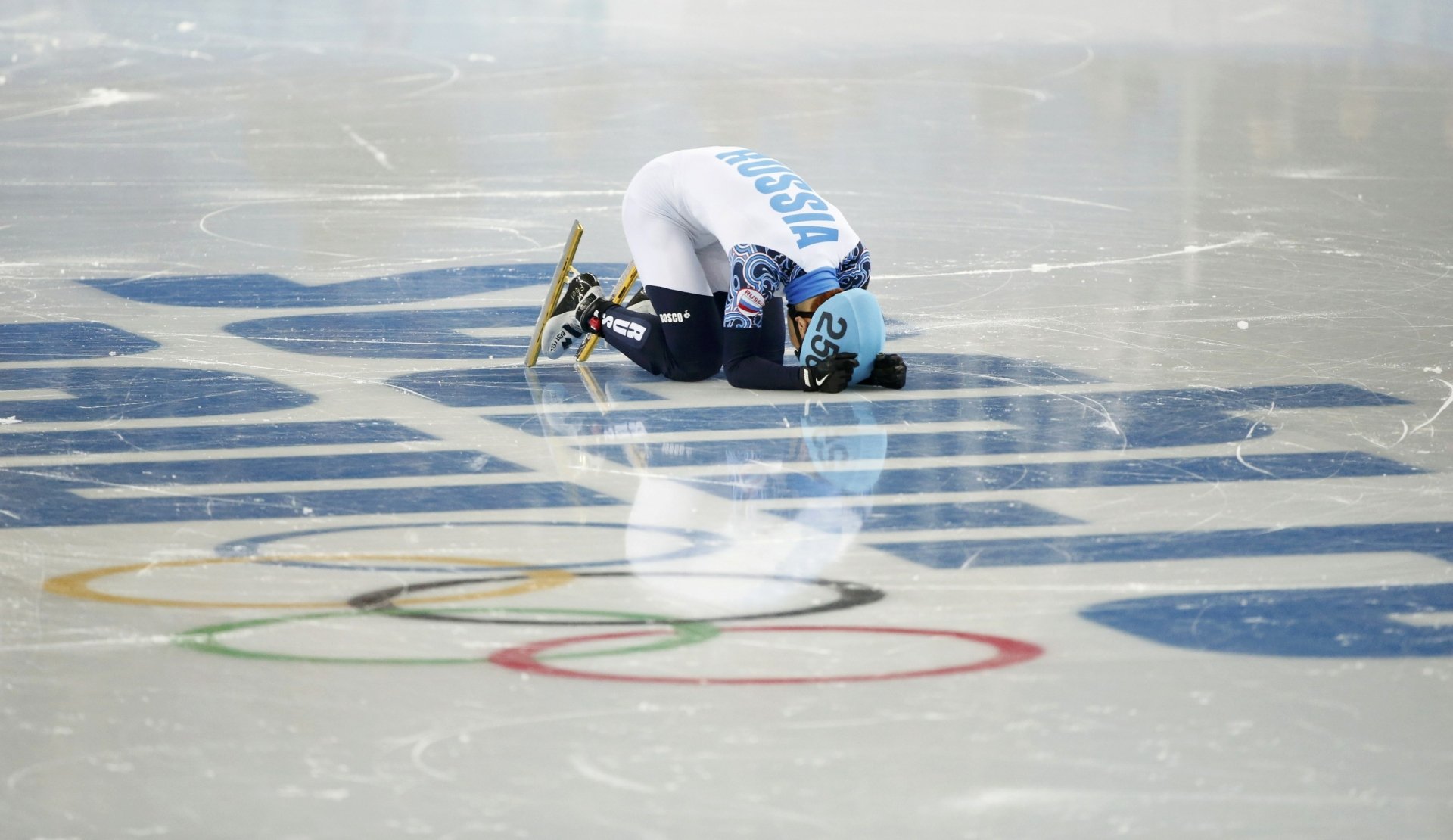 Download Speed Skating Sports HD Wallpaper